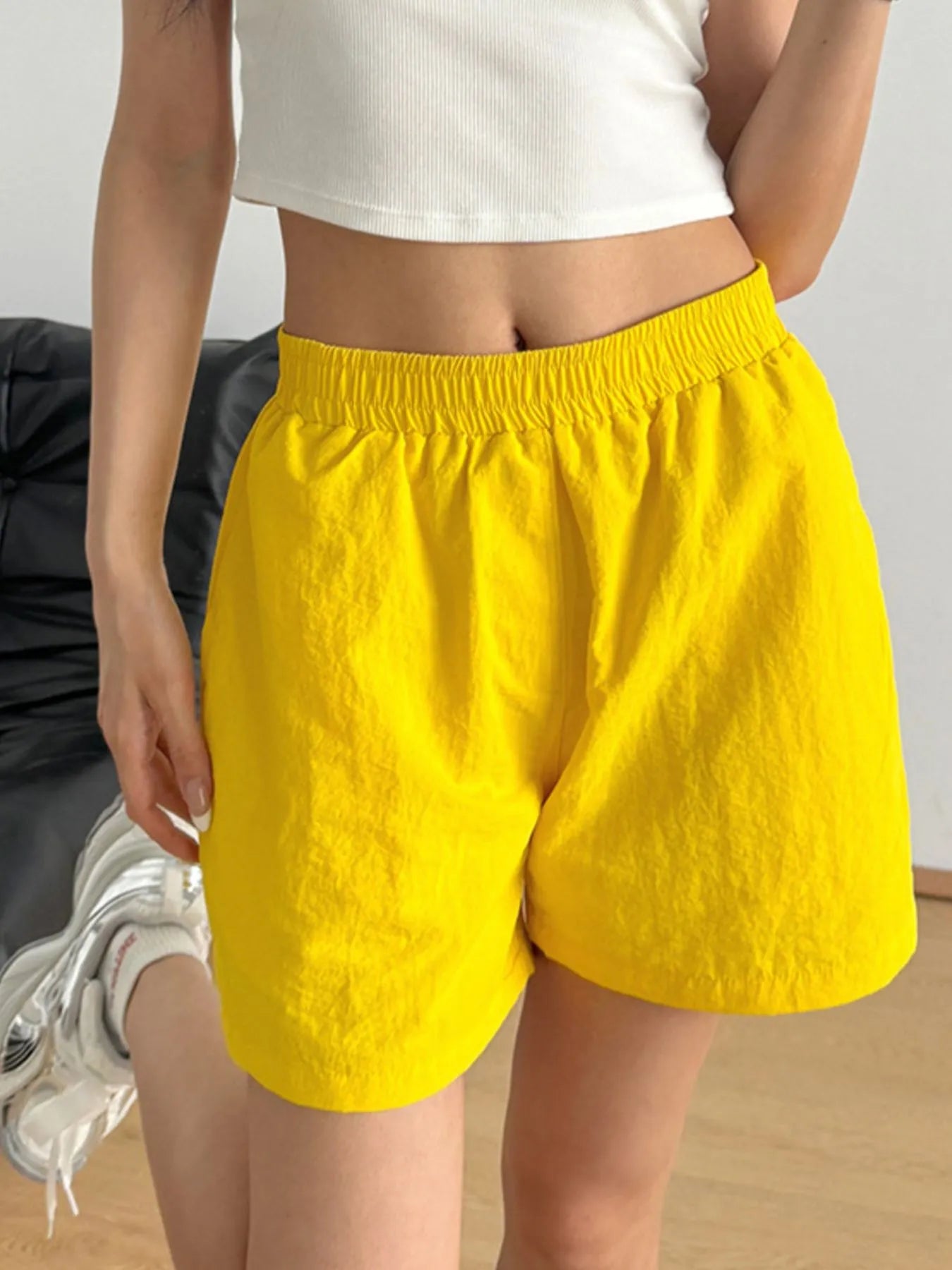 Elastic Waist Casual Shorts OutfitFlow