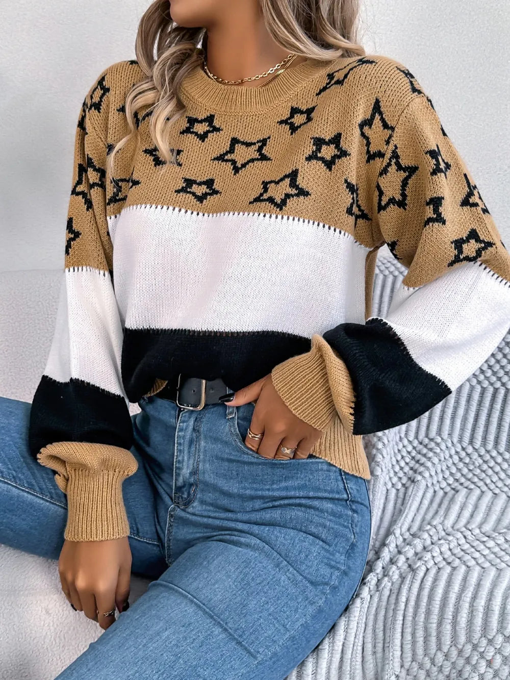Star Contrast Round Neck Sweater OutfitFlow