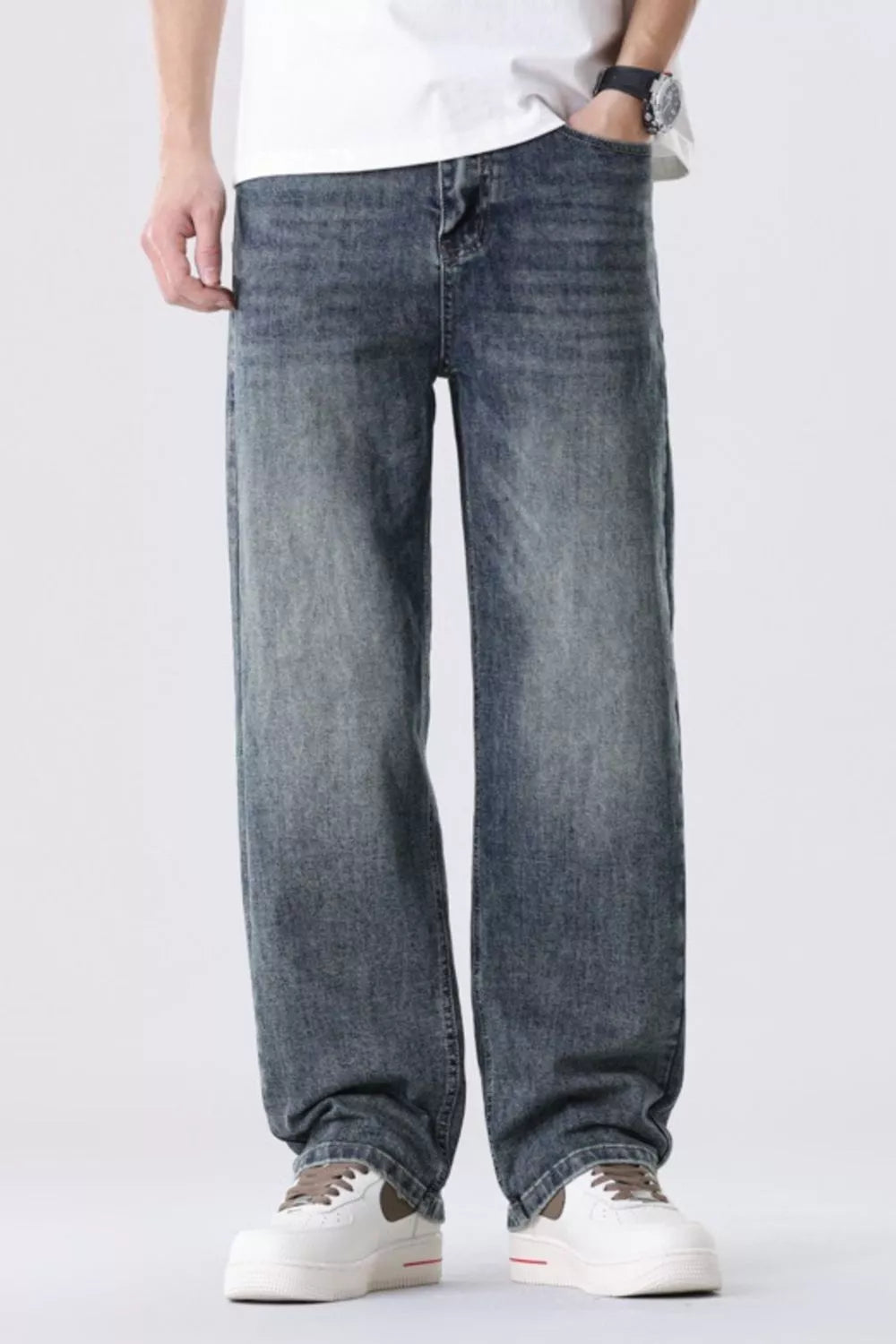 Men's Full Size Vintage Wash Relaxed Fit Straight Jeans Plus Size Blue OutfitFlow