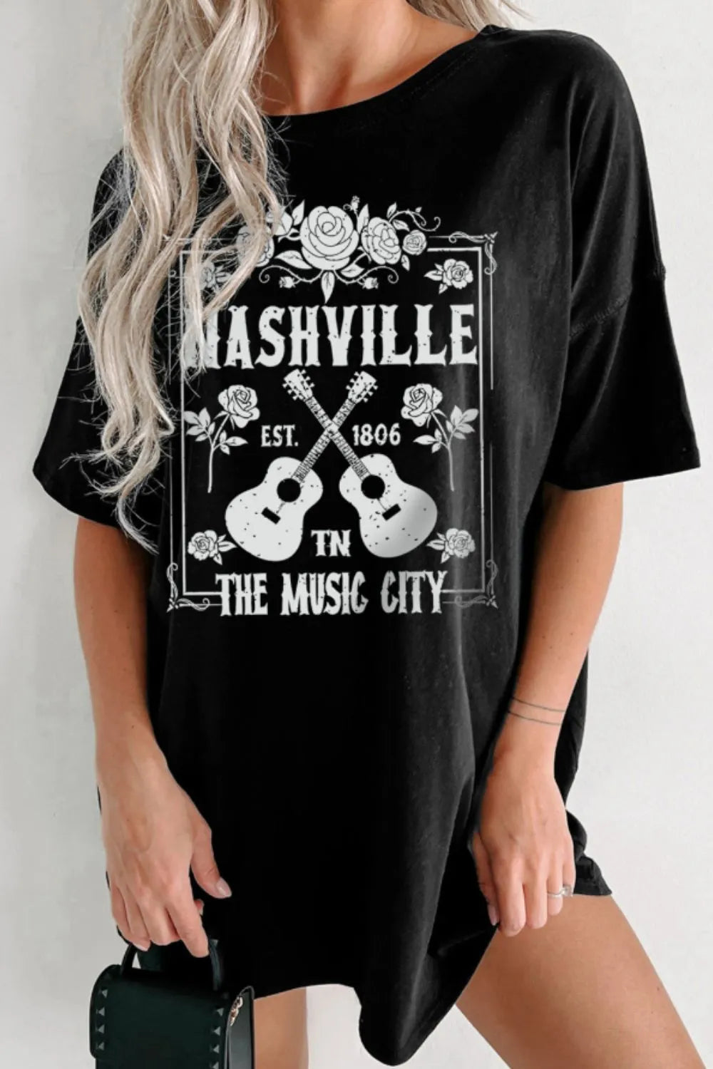 Graphic Round Neck Short Sleeve Oversized T-Shirt OutfitFlow