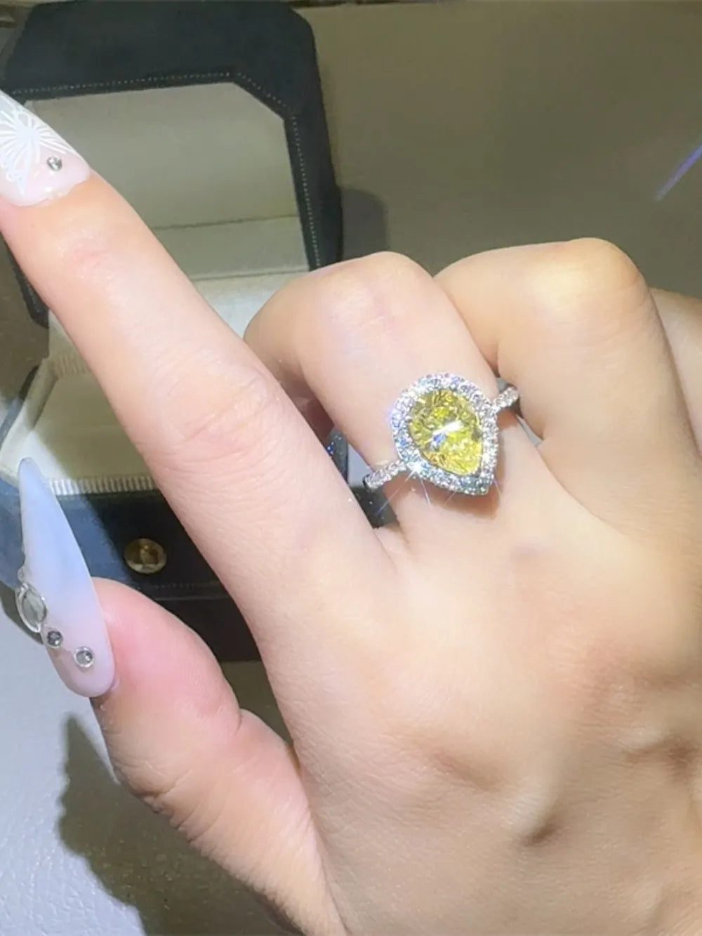 2 Carat Moissanite 925 Sterling Silver Teardrop Shape Ring OutfitFlow