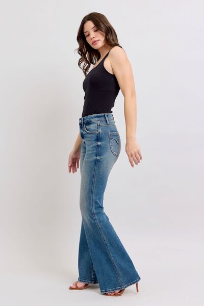 Judy Blue MR Tummy Control Vintage Wash Jeans OutfitFlow