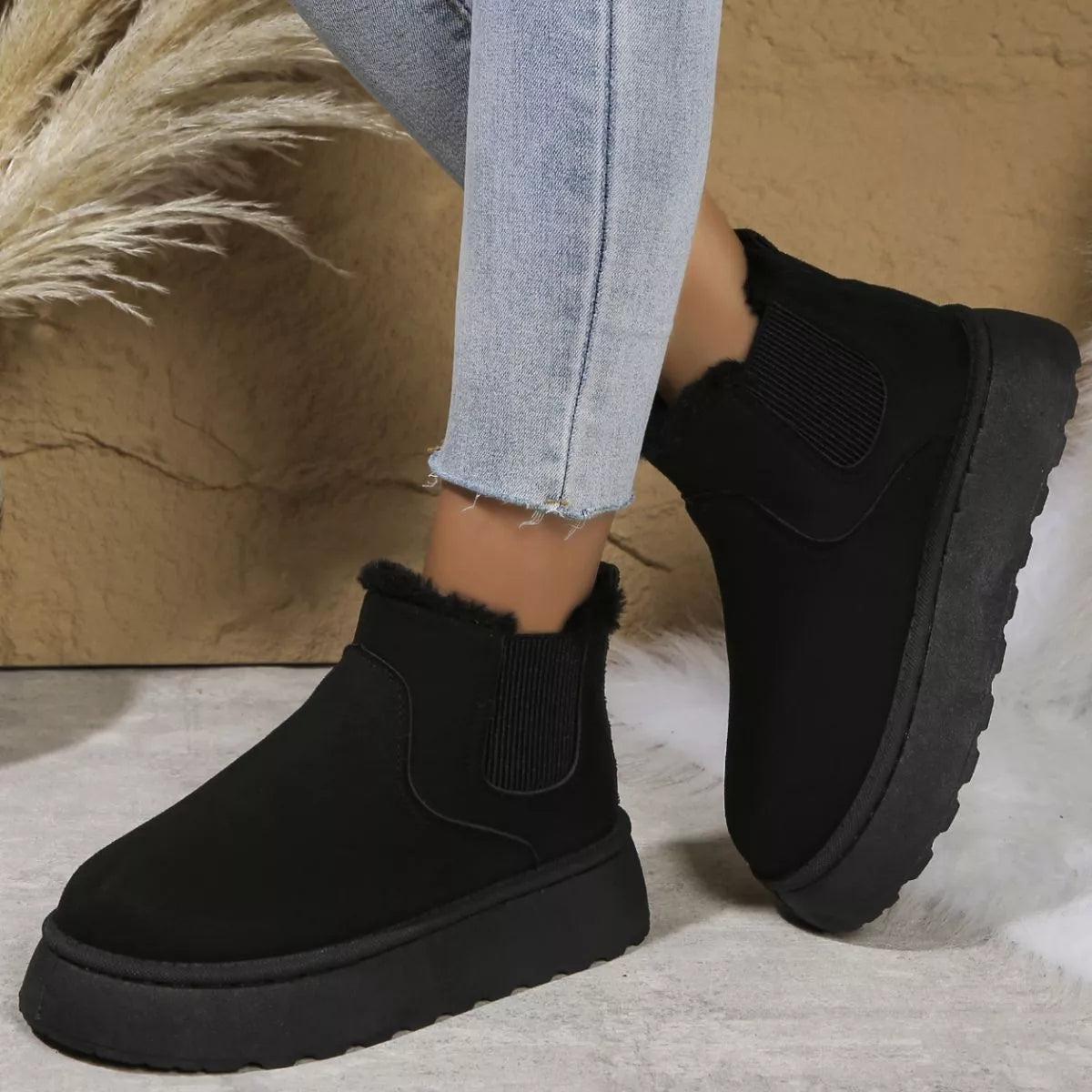 Round Toe Platform Ankle Boots Trendsi