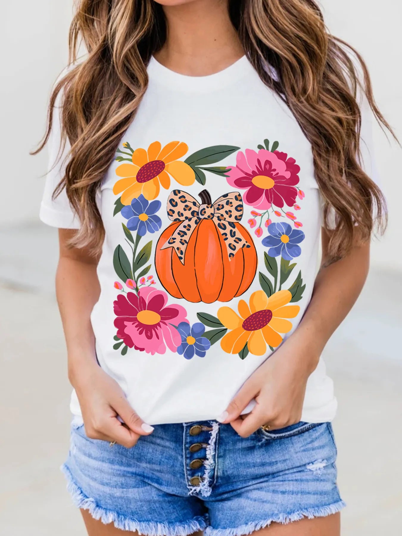 Pumpkin Floral Graphic Round Neck T-Shirt OutfitFlow