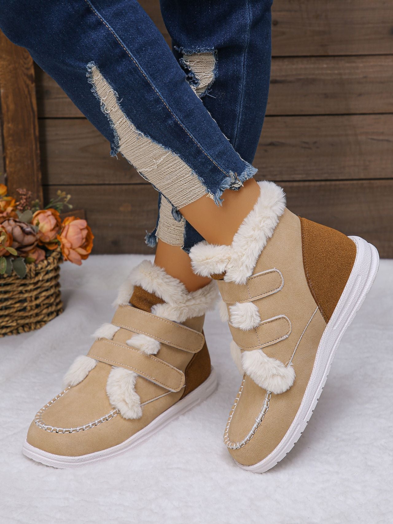 Outfit Flow - Faux Fur Round Toe Flat Boots