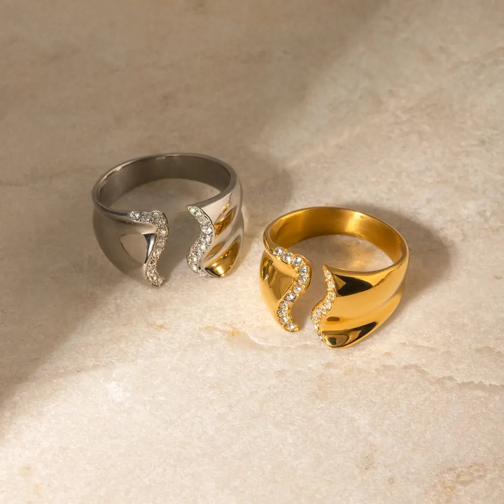 Stainless Steel Inlaid Rhinestone Bypass Ring OutfitFlow