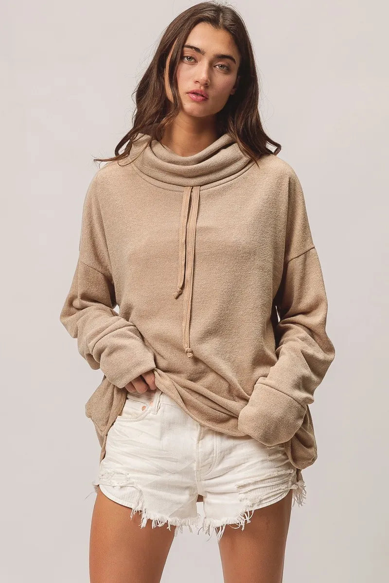 BiBi Solid Side Pocket Thumb Top OutfitFlow