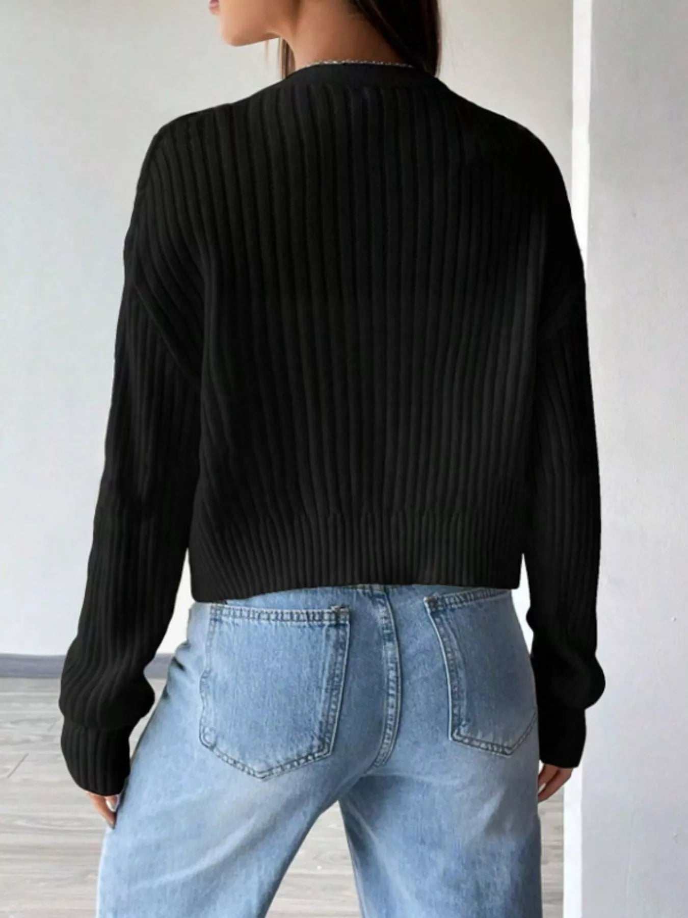 Ribbed Knit Button-Up Cropped Cardigan OutfitFlow