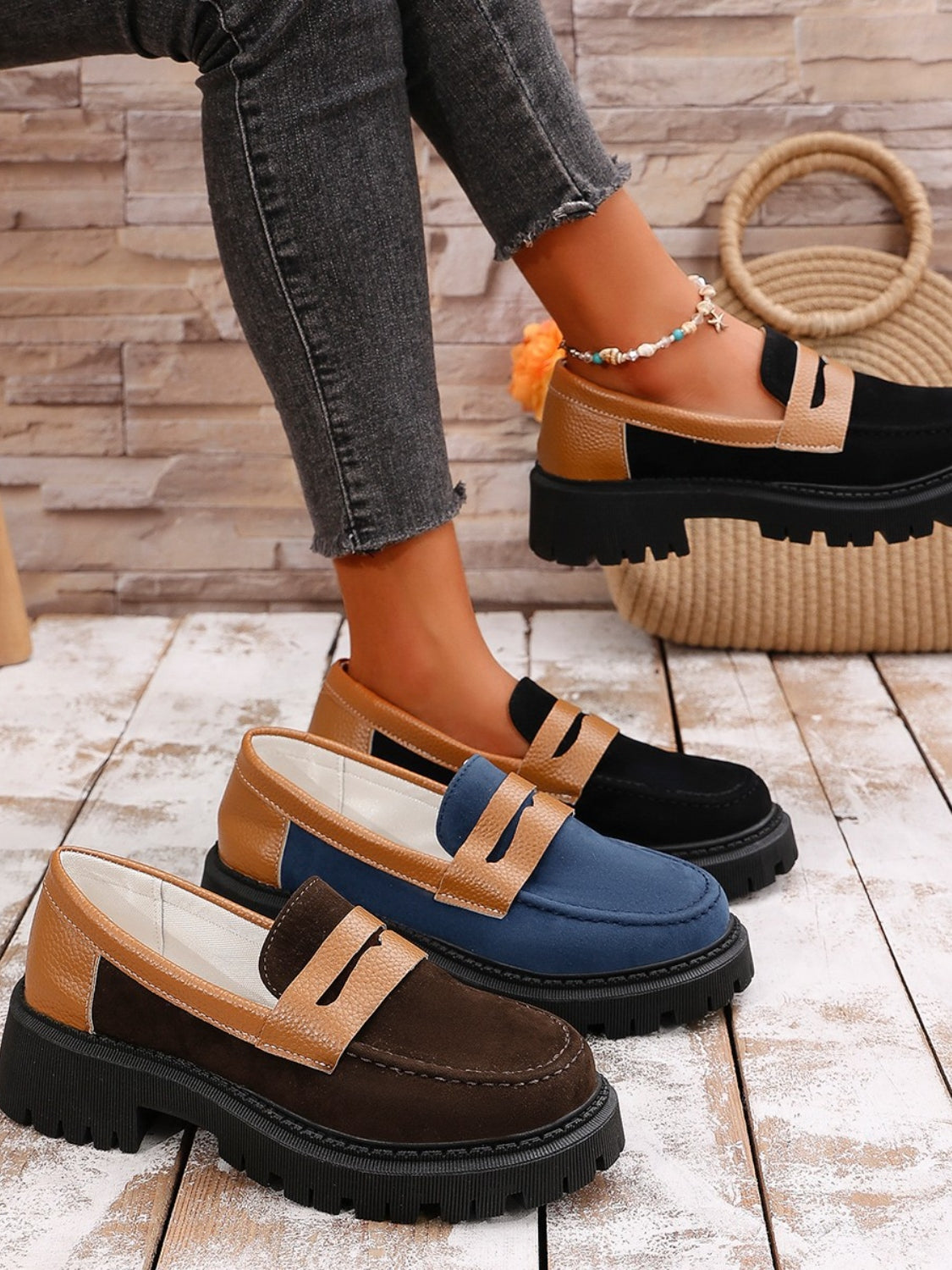 Outfit Flow - Contrast Suede Platform Loafers