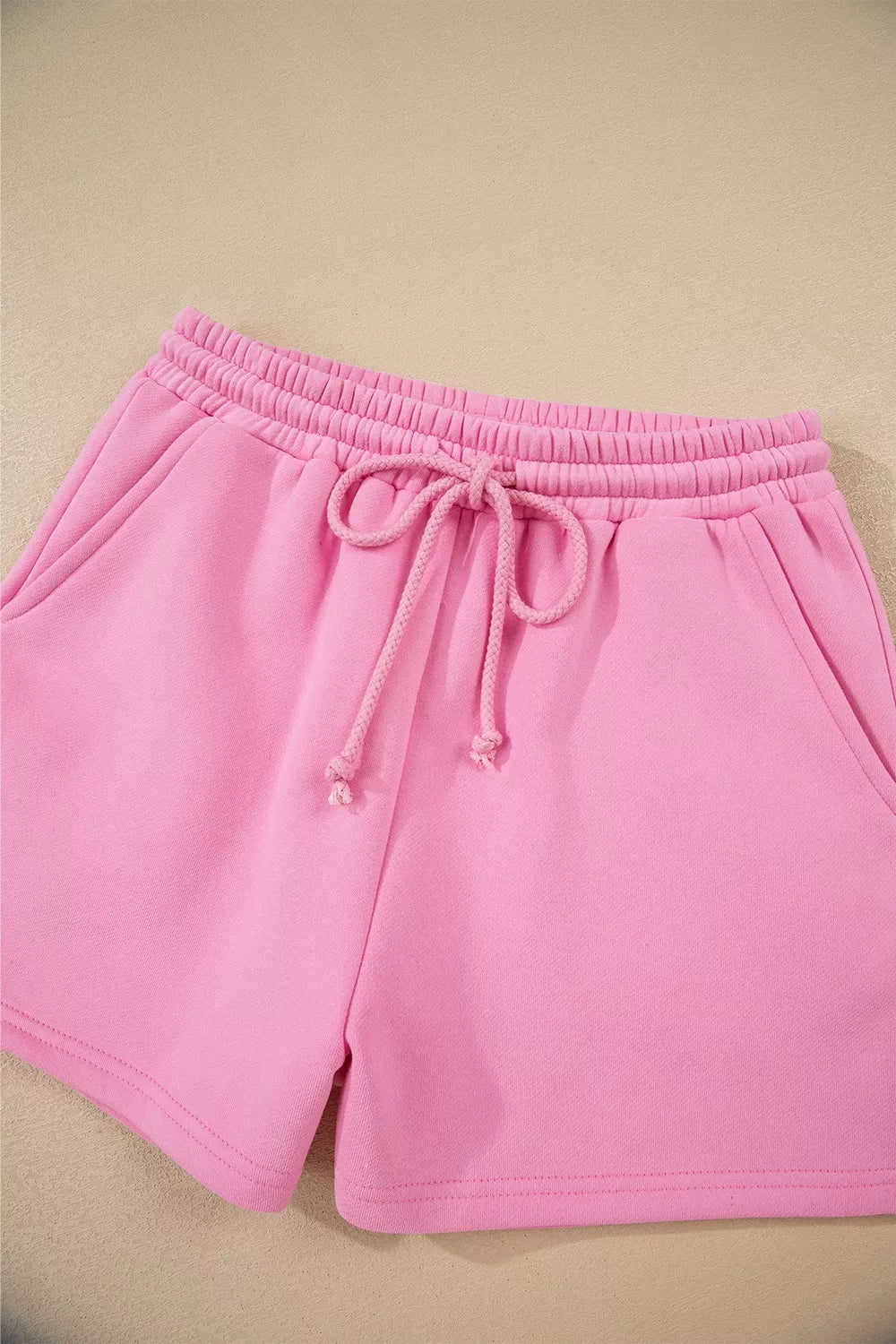 Color Block Sweatshirt and Elastic Waist Shorts Set OutfitFlow
