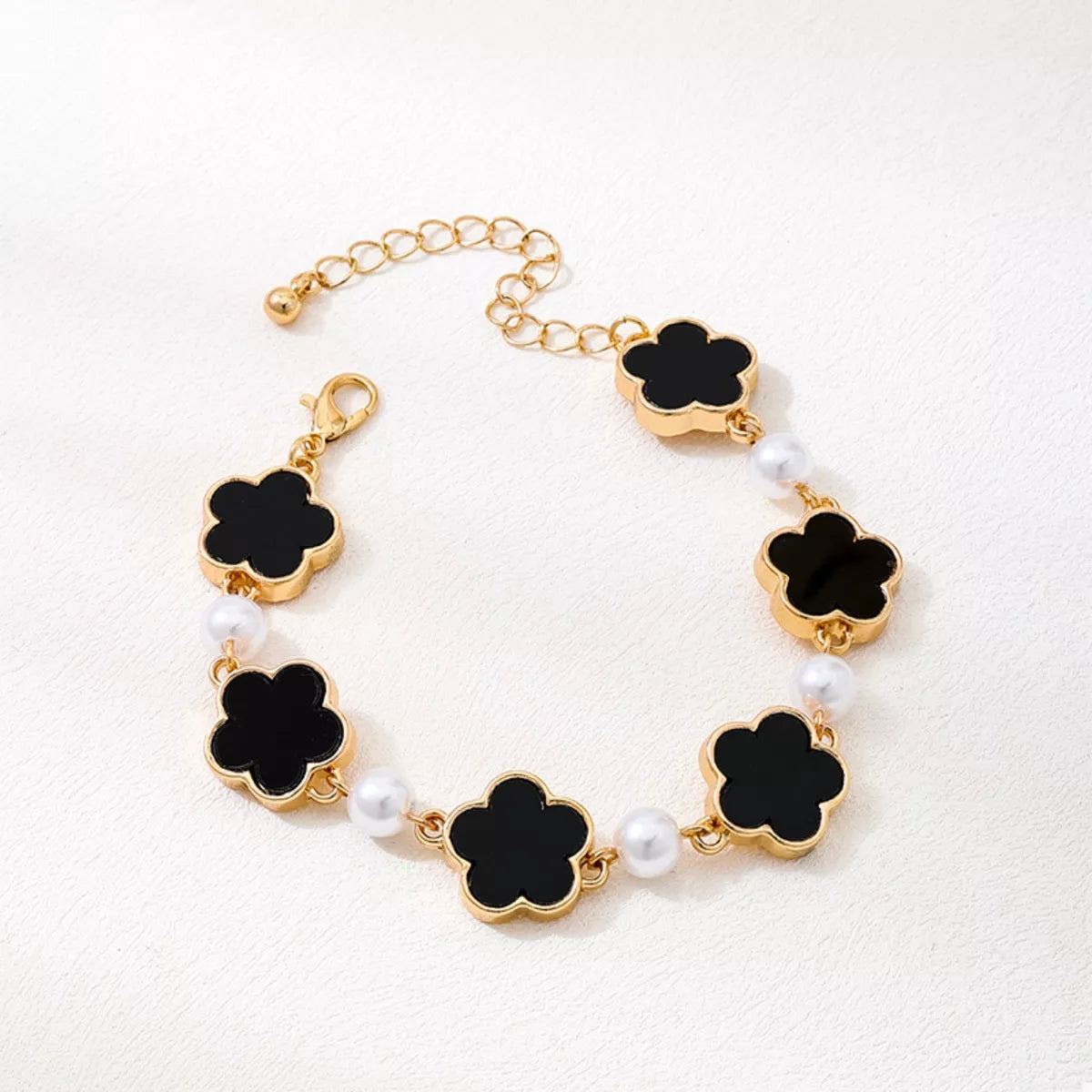 18k Gold-Plated Alloy Flower Bracelet Black onesize OutfitFlow