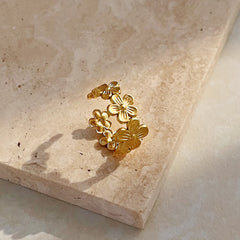 18K Gold-Plated Flower Cluster Ring Gold One Size OutfitFlow