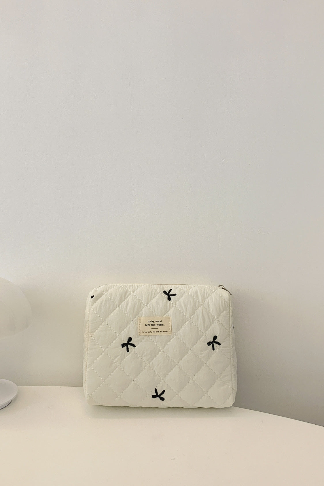 Outfit Flow - Bow Embroidered Quilted Storage Bag