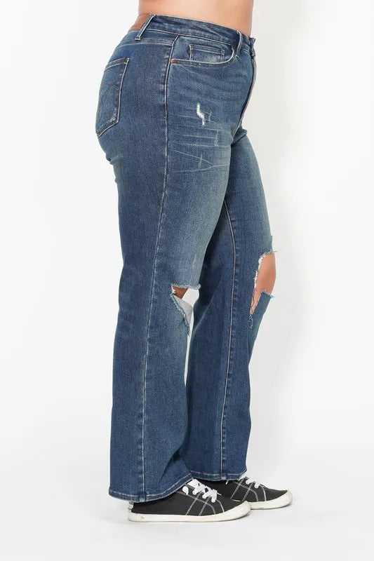 Judy Blue Full Size Hw Ripped Knee Dad Jeans Plus Size OutfitFlow
