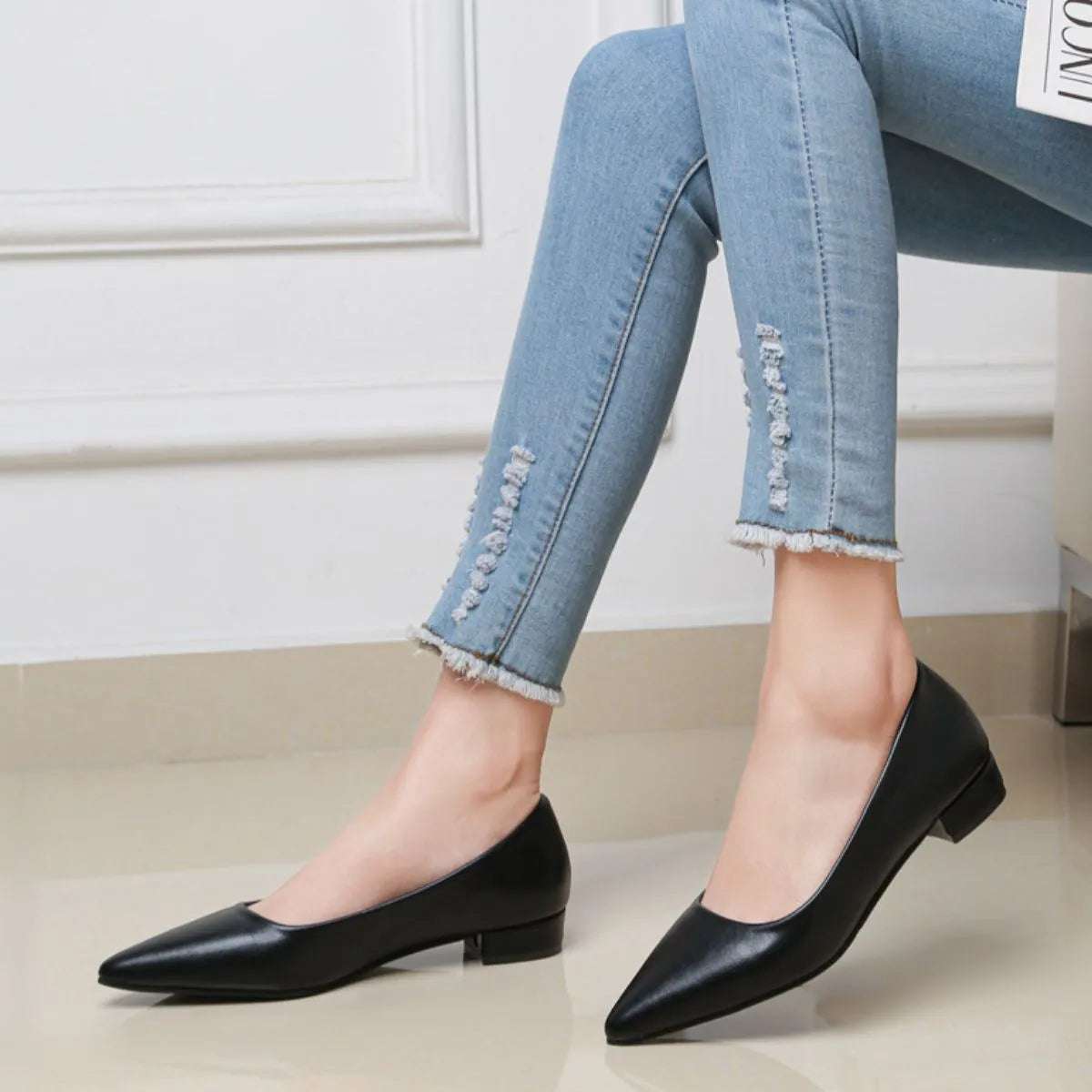 Pointed Toe Low Heel Pump OutfitFlow