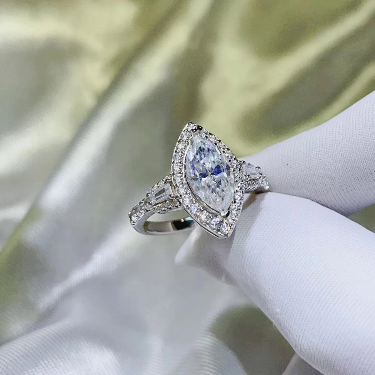 2 Carat Moissanite 925 Sterling Silver Ring OutfitFlow