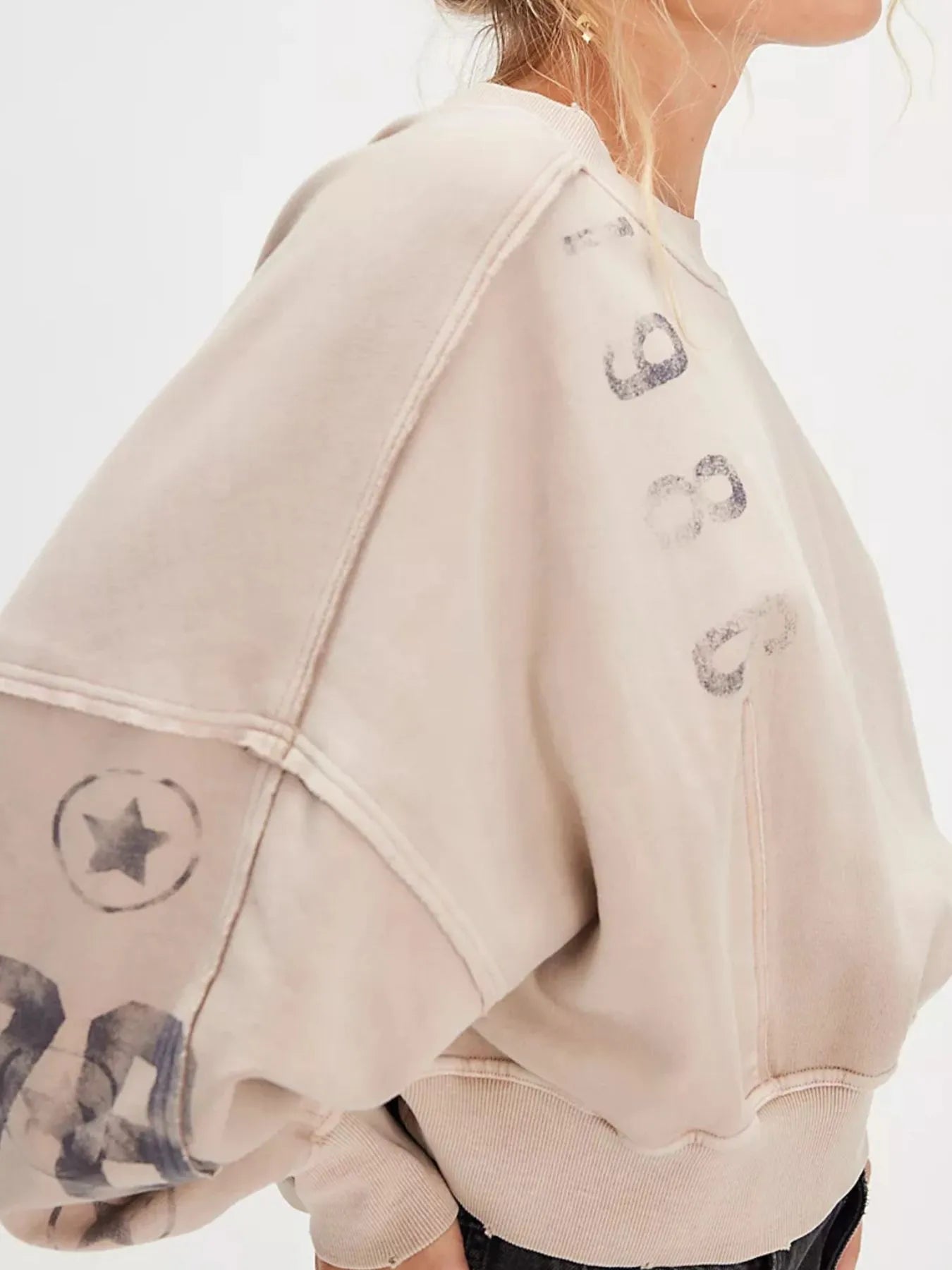 Print Round Neck Oversized Sweatshirt OutfitFlow