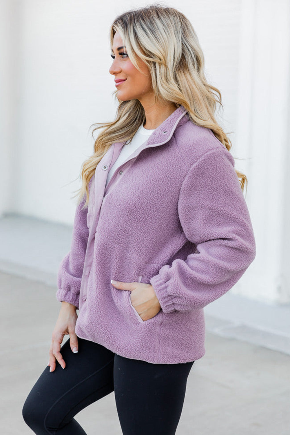 Outfit Flow - Snap Down Long Sleeve Sherpa Jacket