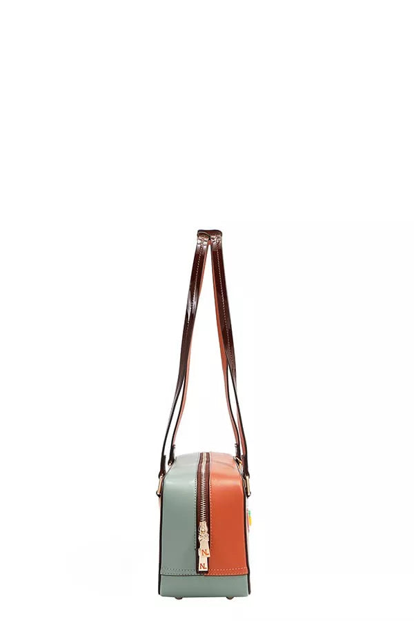 Nicole Lee USA Sun and Sand Shoulder Bag OutfitFlow