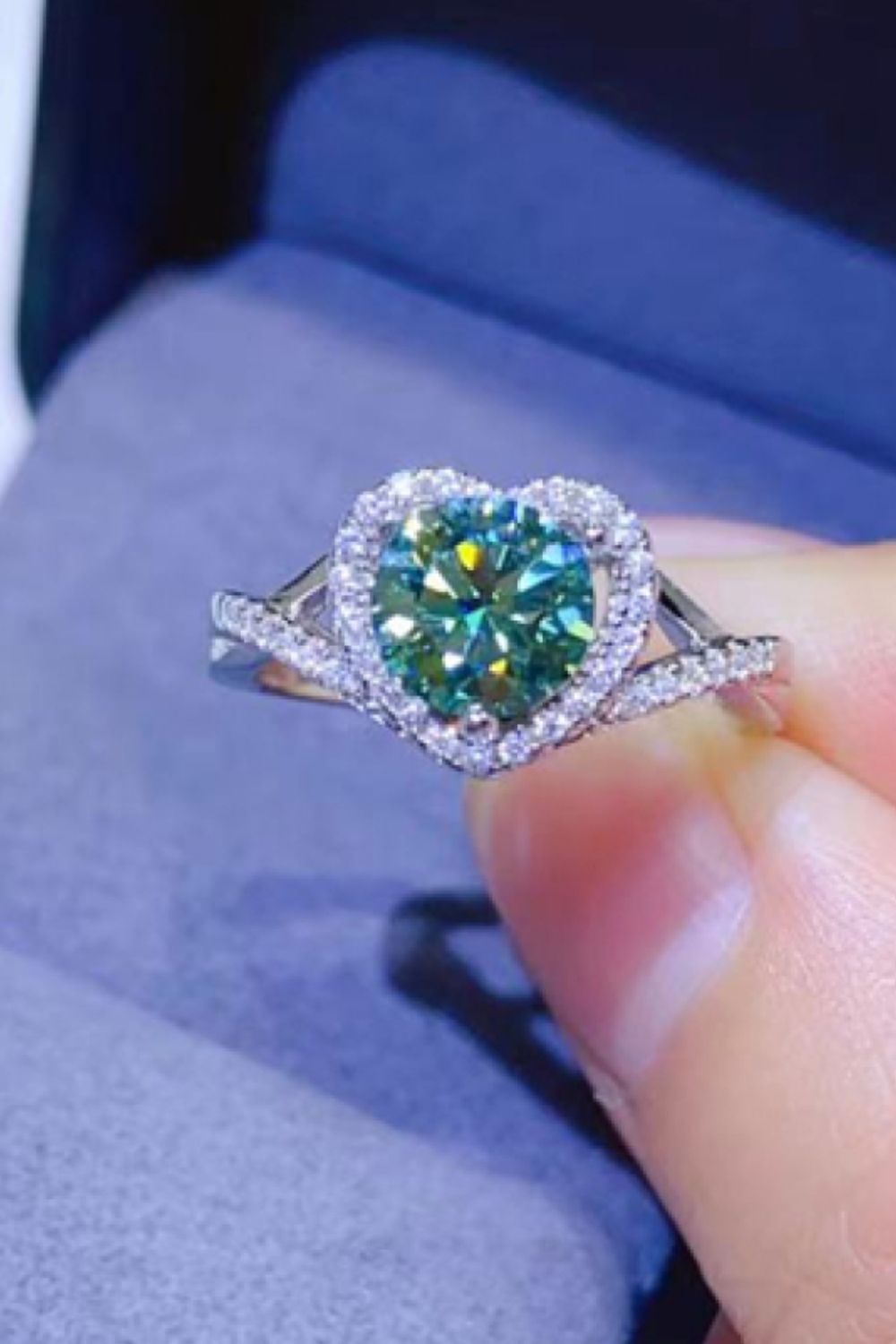 Adored 1 Carat Moissanite 925 Sterling Silver Heart Ring OutfitFlow