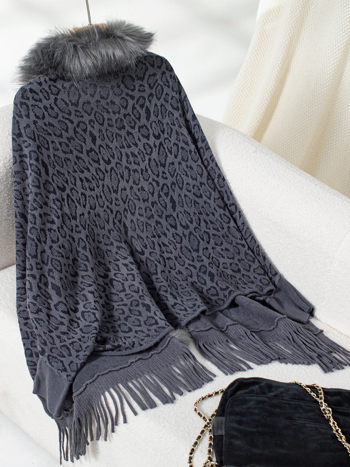 Outfit Flow - Fringe Leopard Open Front Long Sleeve Poncho