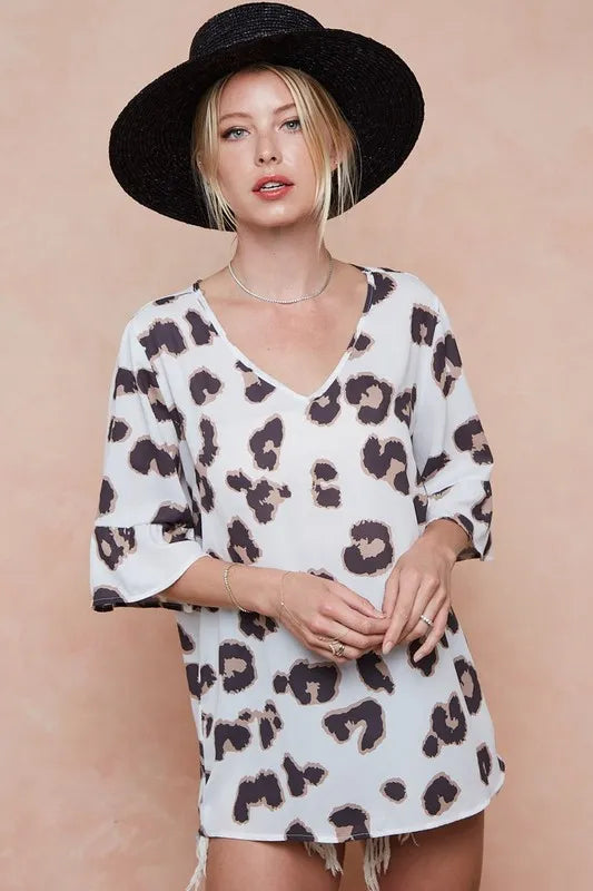 BiBi Leopard Printed V Neck Woven Top with Ruffled OutfitFlow