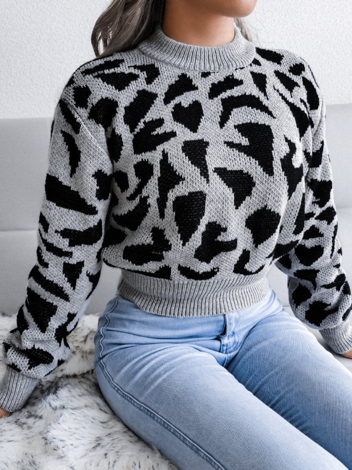 Outfit Flow - Leopard Round Neck Dropped Shoulder Sweater