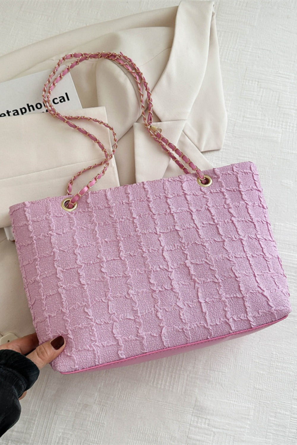 Polyester Texture Chain Tote bag Pink One Size OutfitFlow