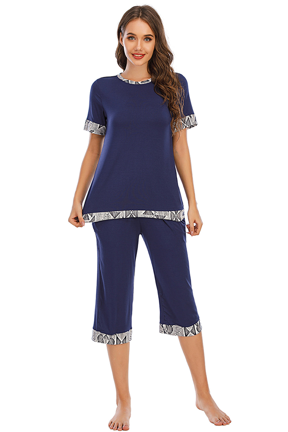 Outfit Flow - Round Neck Short Sleeve Top and Capris Pants Lounge Set