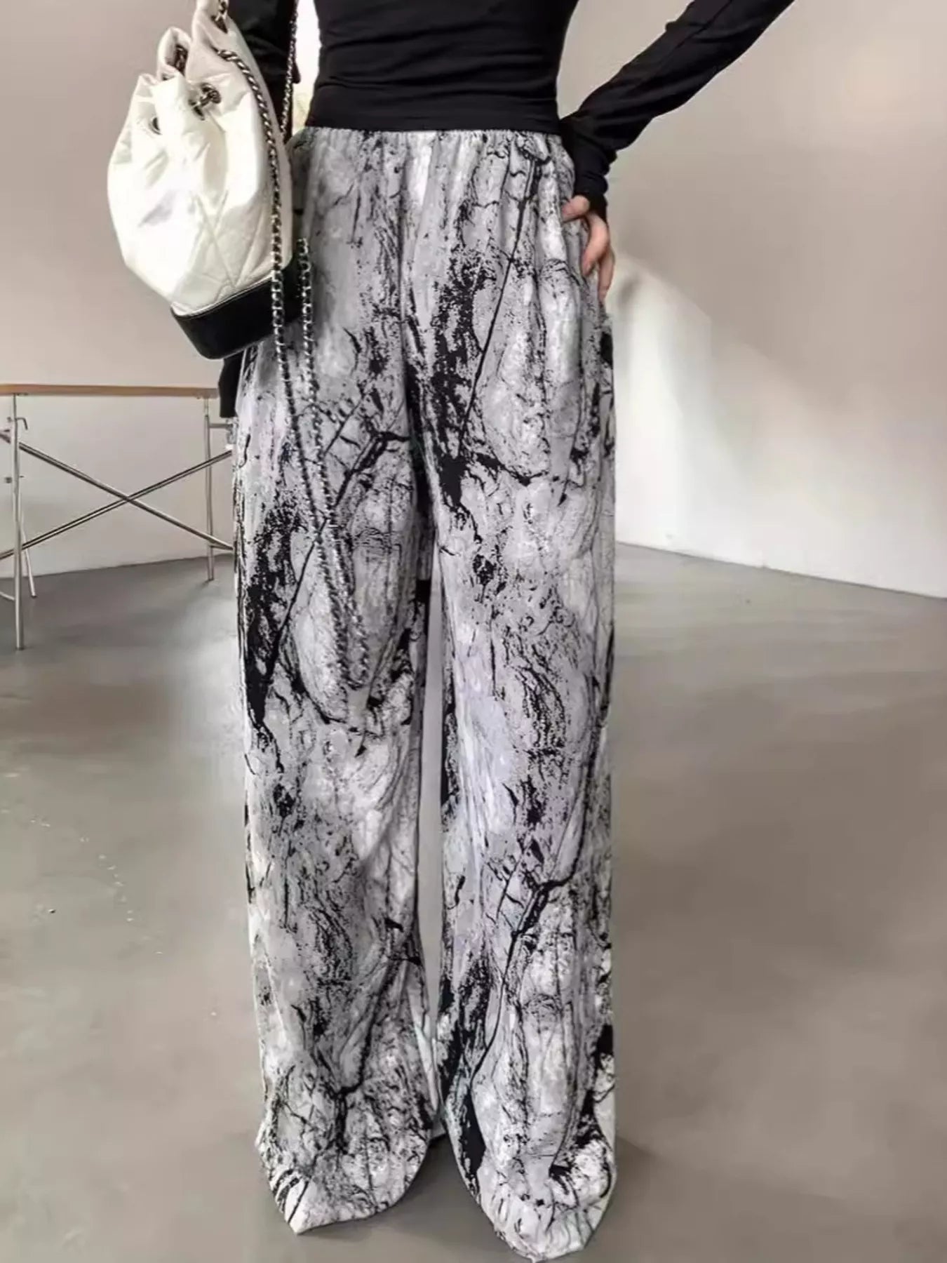 Abstract Print Wide Leg Pants Trendsi