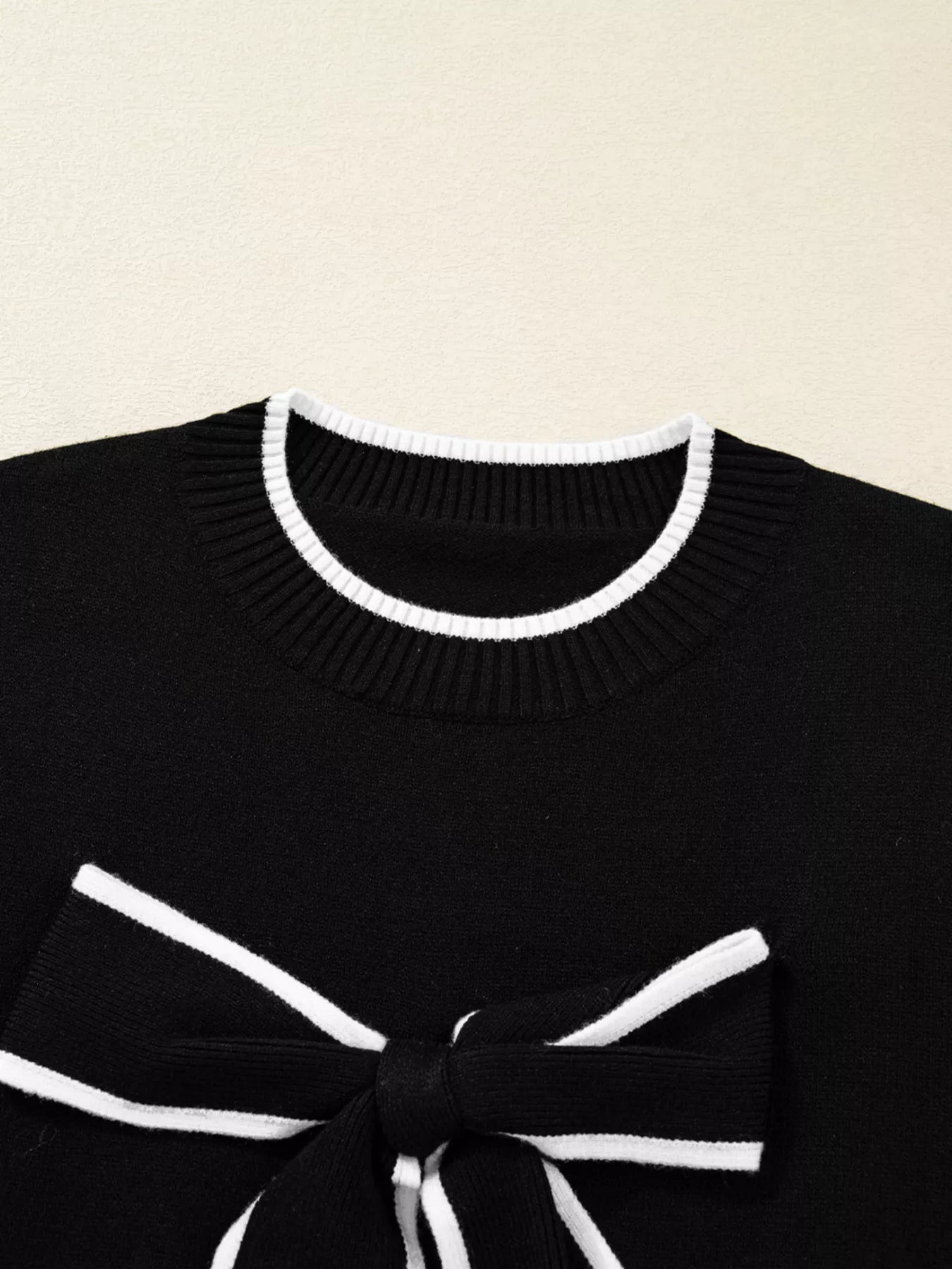 Contrast Trim Bow Accent Holiday Cropped Sweater OutfitFlow