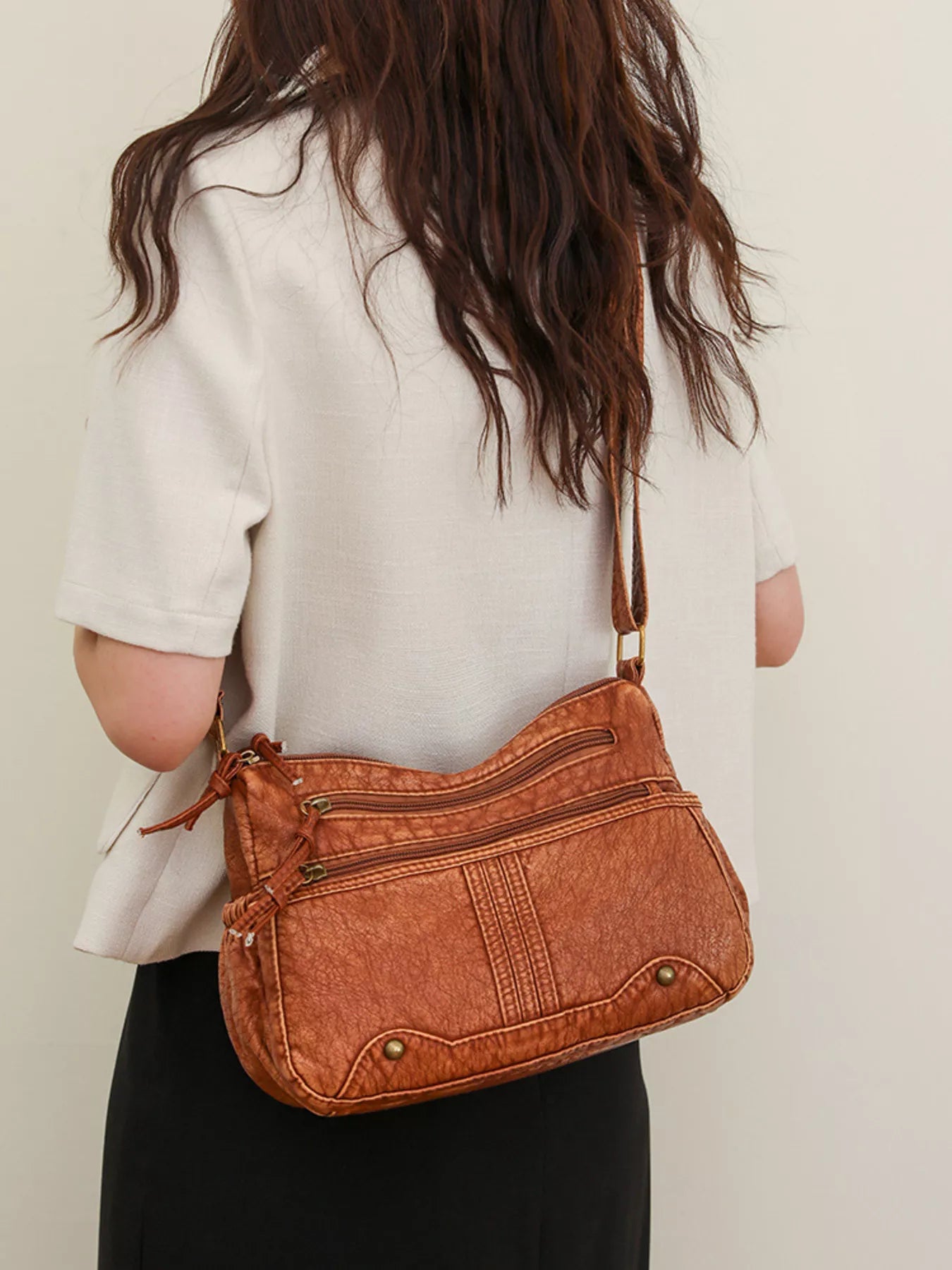 Multi-Pocket Crossbody Bag Brown onesize OutfitFlow