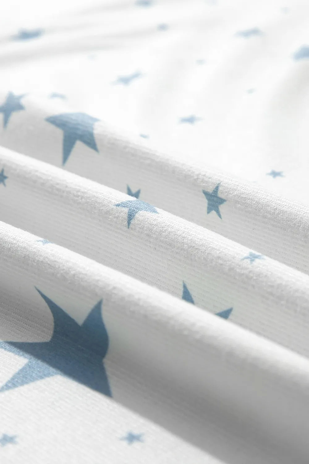 Stars Print Drop Shoulder Oversized T Shirt with Slits OutfitFlow