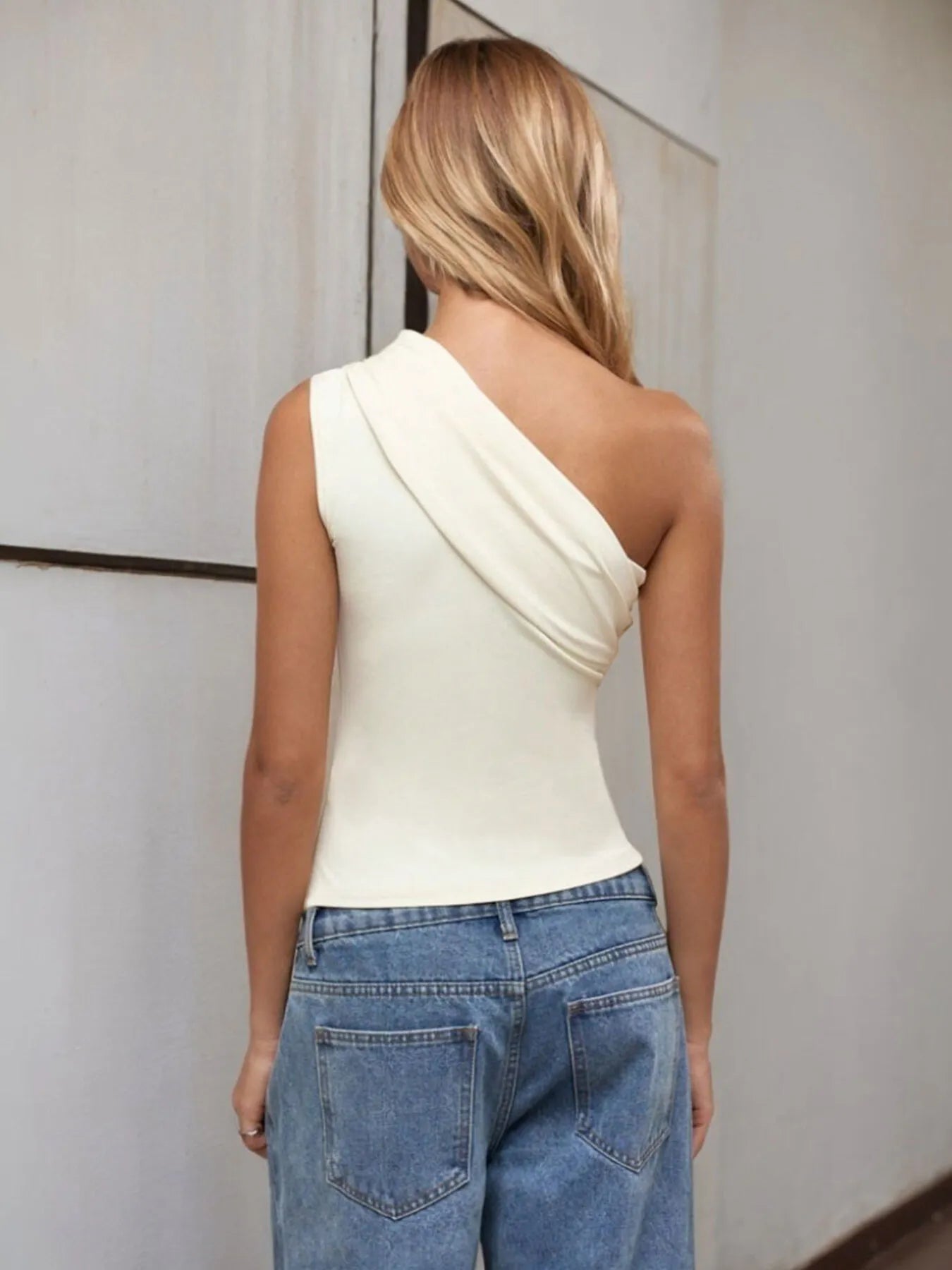 One-Shoulder Tank Top OutfitFlow