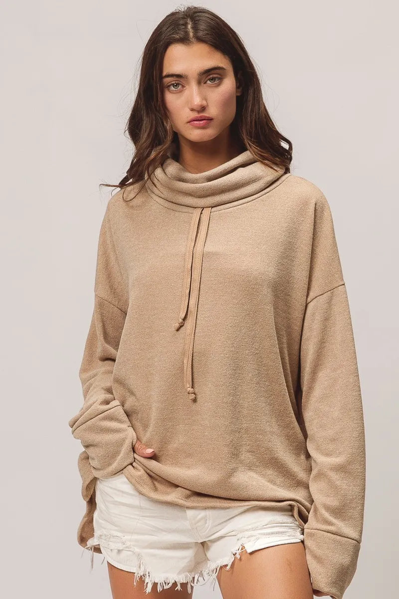 BiBi Solid Side Pocket Thumb Top OutfitFlow