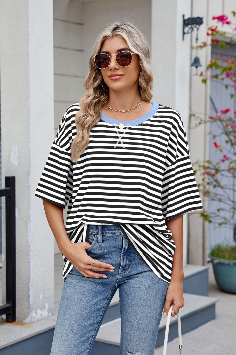 Contrast Striped Round Neck Half Sleeve T-Shirt OutfitFlow