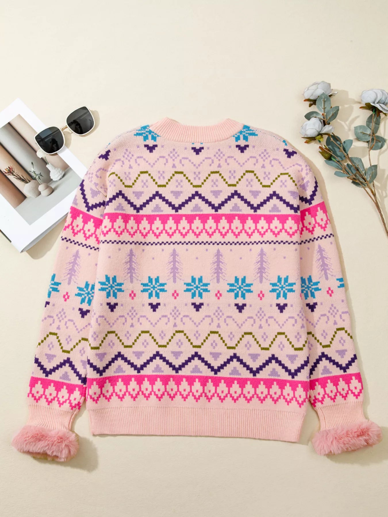 Multicolour Ethnic Christmas Pattern Knit Feather Cuffed Sweater OutfitFlow
