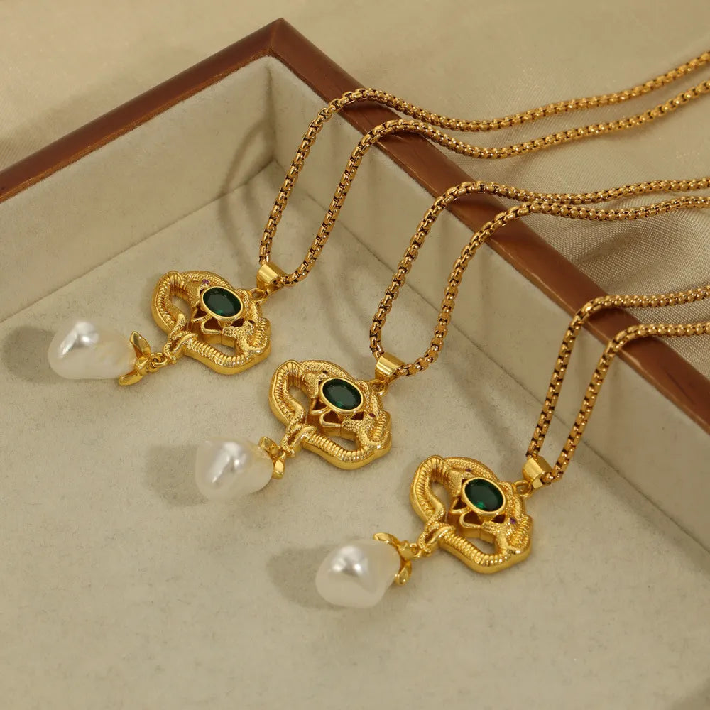 Freshwater Pearl Titanium Steel Geometric Necklace OutfitFlow