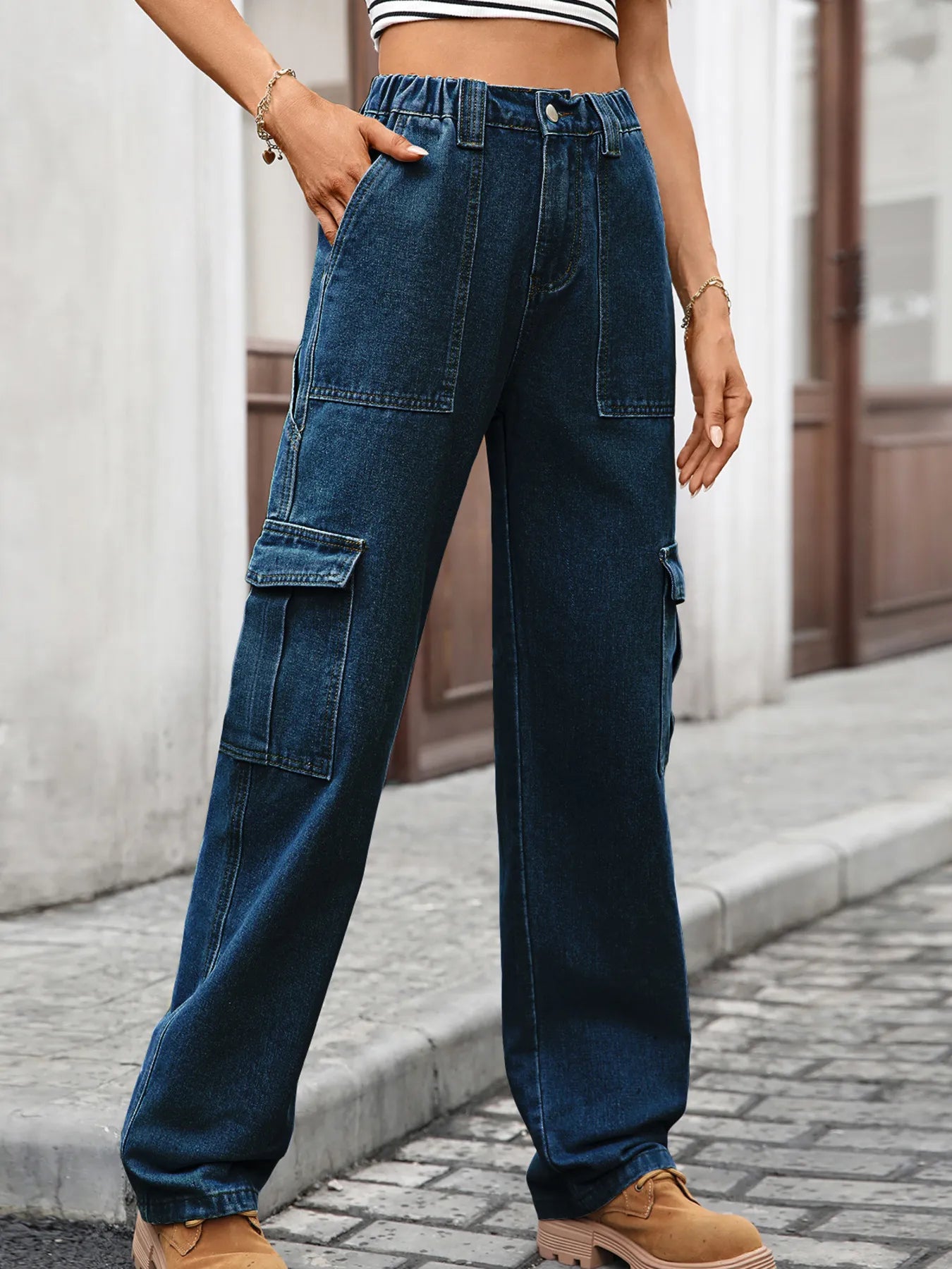 High-Waisted Cargo Jeans OutfitFlow
