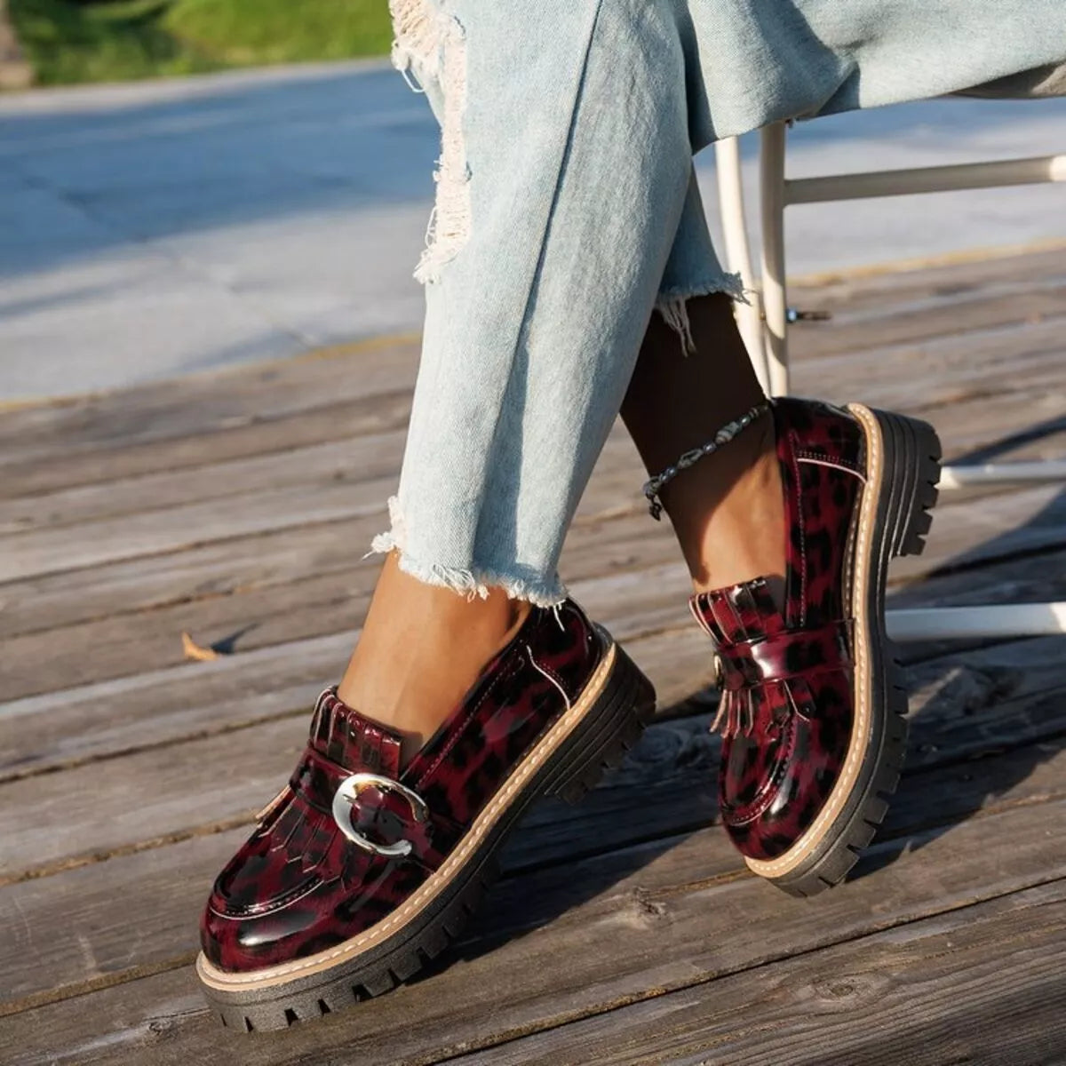 Round Toe Platform Loafers Trendsi