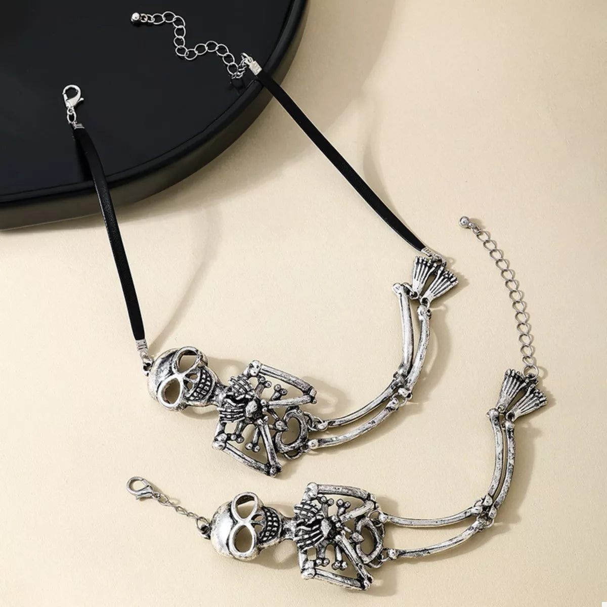 Alloy Skull Necklace and Bracelet Jewelry Set OutfitFlow