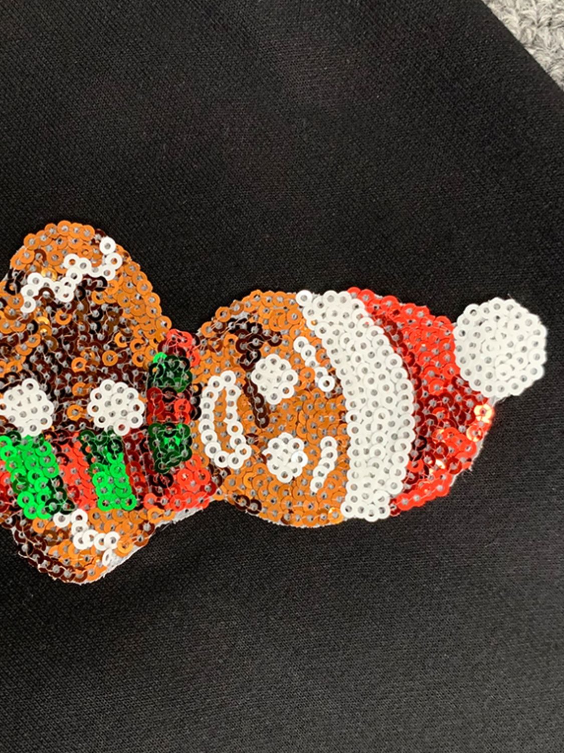 Outfit Flow - Sequin Gingerbread Man Long Sleeve Sweatshirt