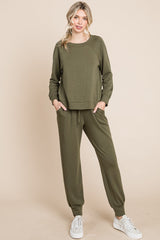 Outfit Flow - Super Lady Round Neck Raglan Sleeve Top and Pants Lounge Set