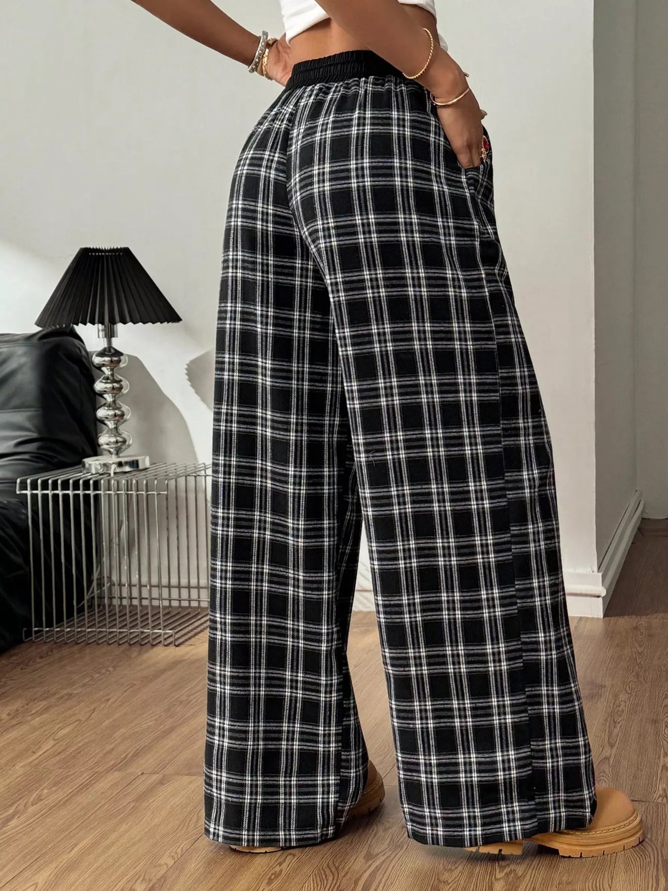 Plaid Wide-Leg Pants with Elastic Waistband OutfitFlow