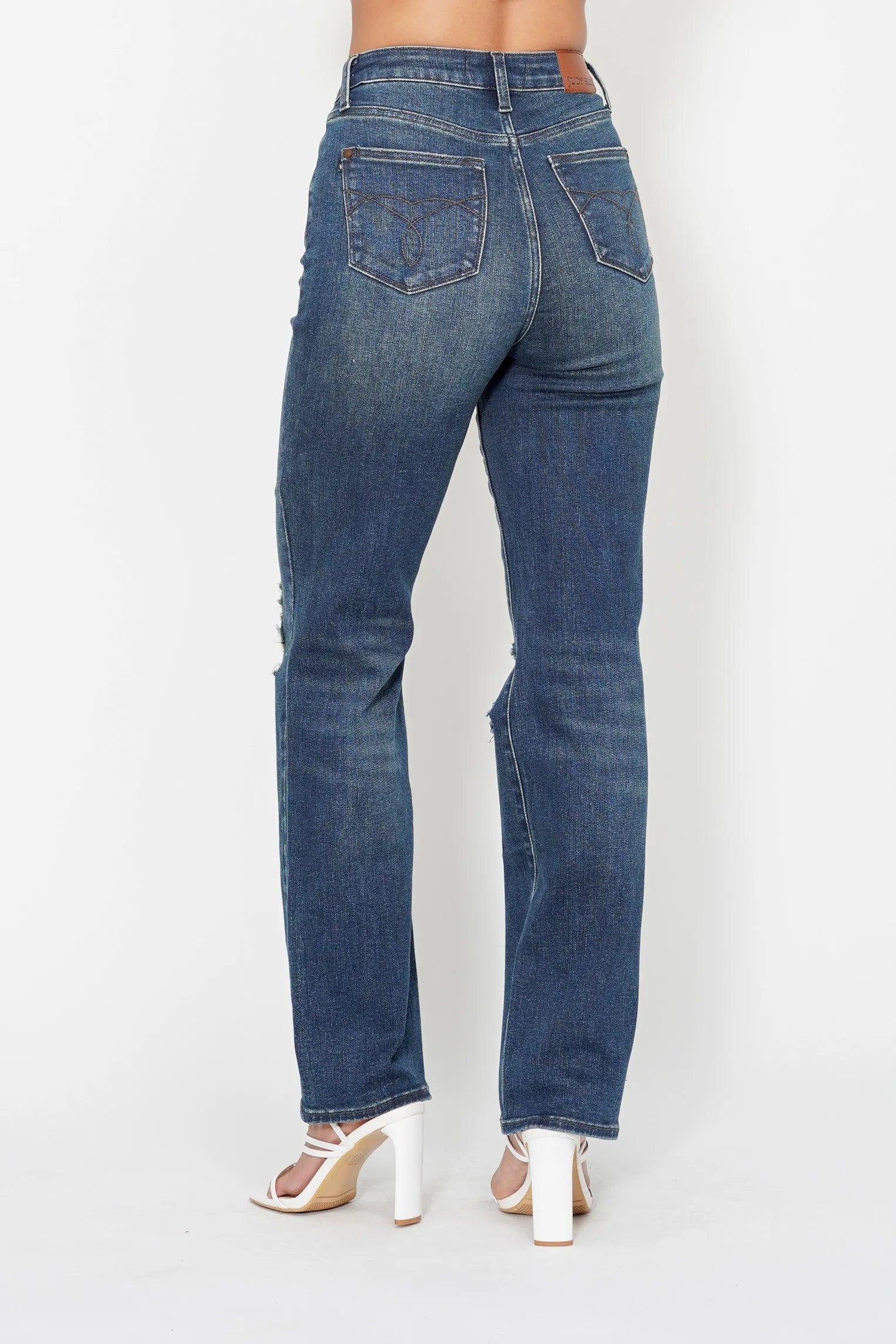 Judy Blue Full Size Hw Ripped Knee Dad Jeans Plus Size OutfitFlow