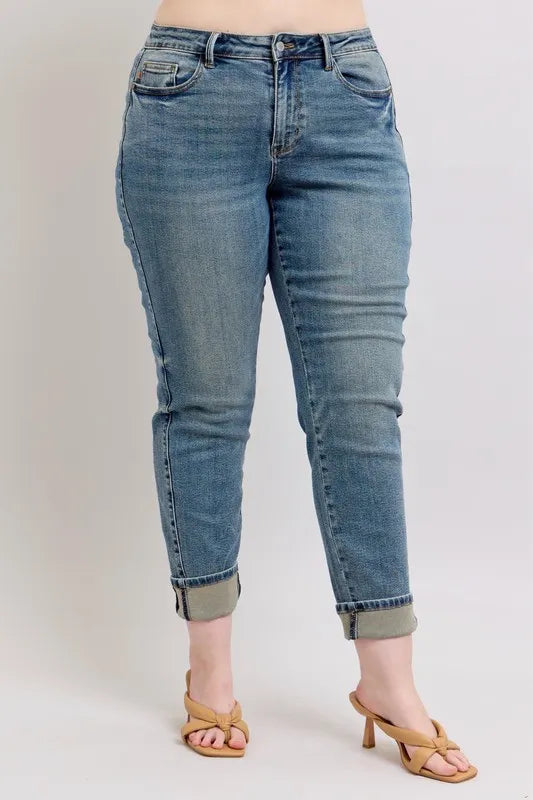 Judy Blue Full Size Mid Rise Vintage Wash Double Roll Cuff Boyfriend Jeans Plus Size OutfitFlow