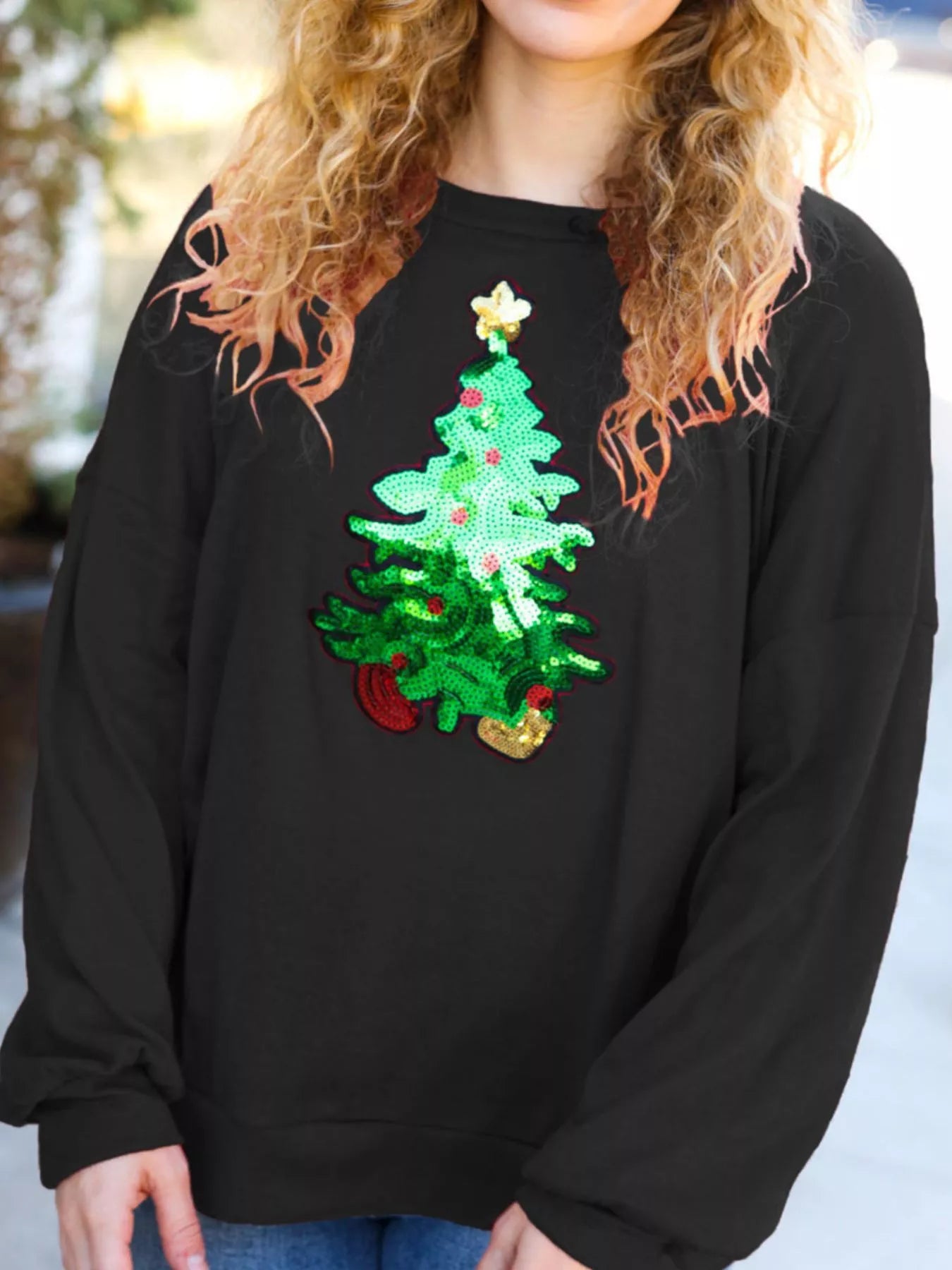 Christmas Tree Sequin Long Sleeve Sweatshirt Black OutfitFlow