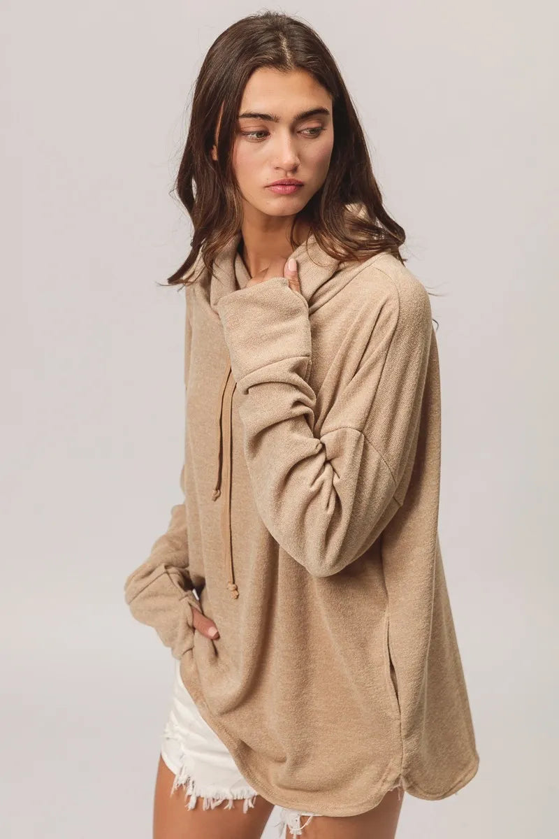 BiBi Solid Side Pocket Thumb Top OutfitFlow
