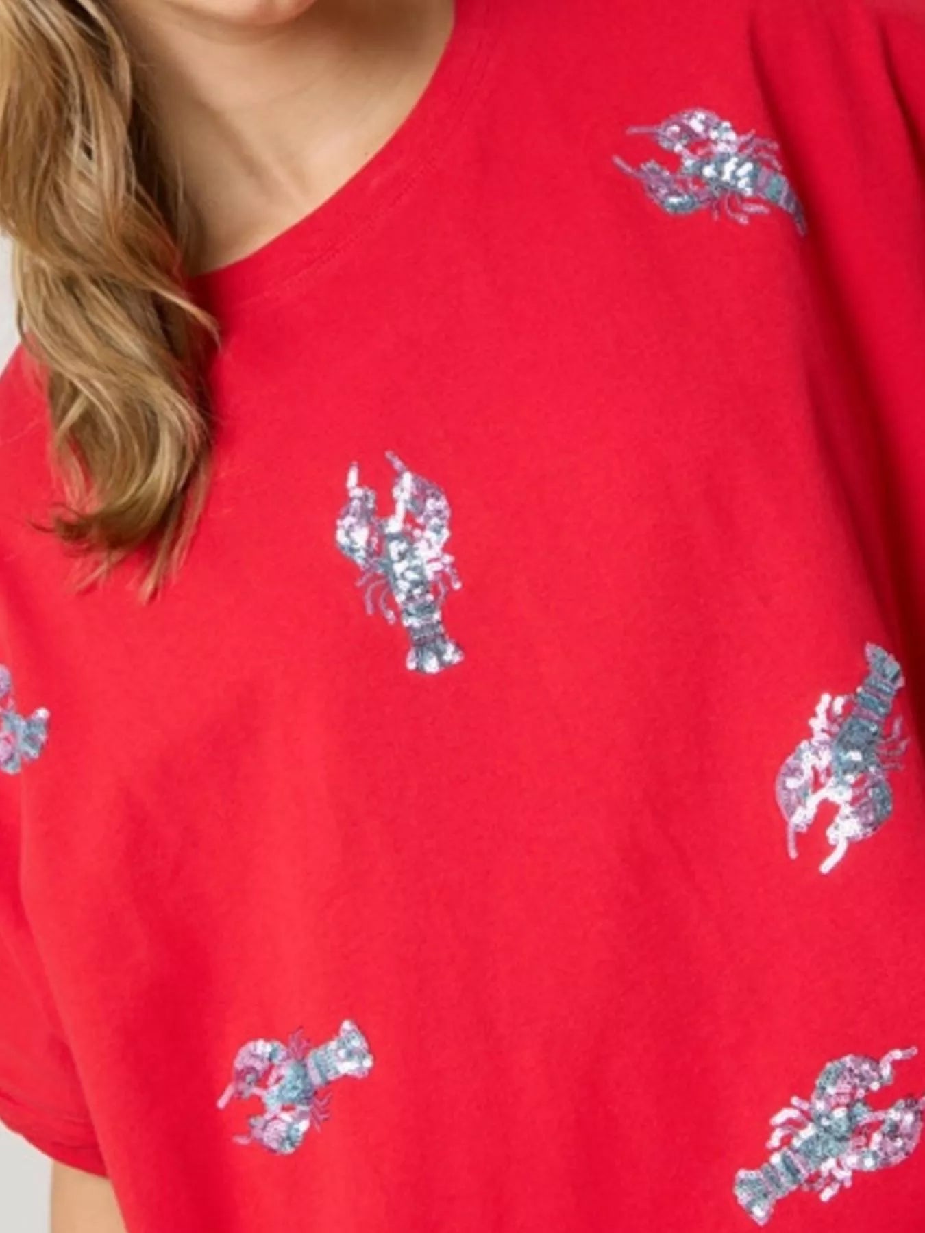 Sequin Lobster Round Neck T-Shirt OutfitFlow