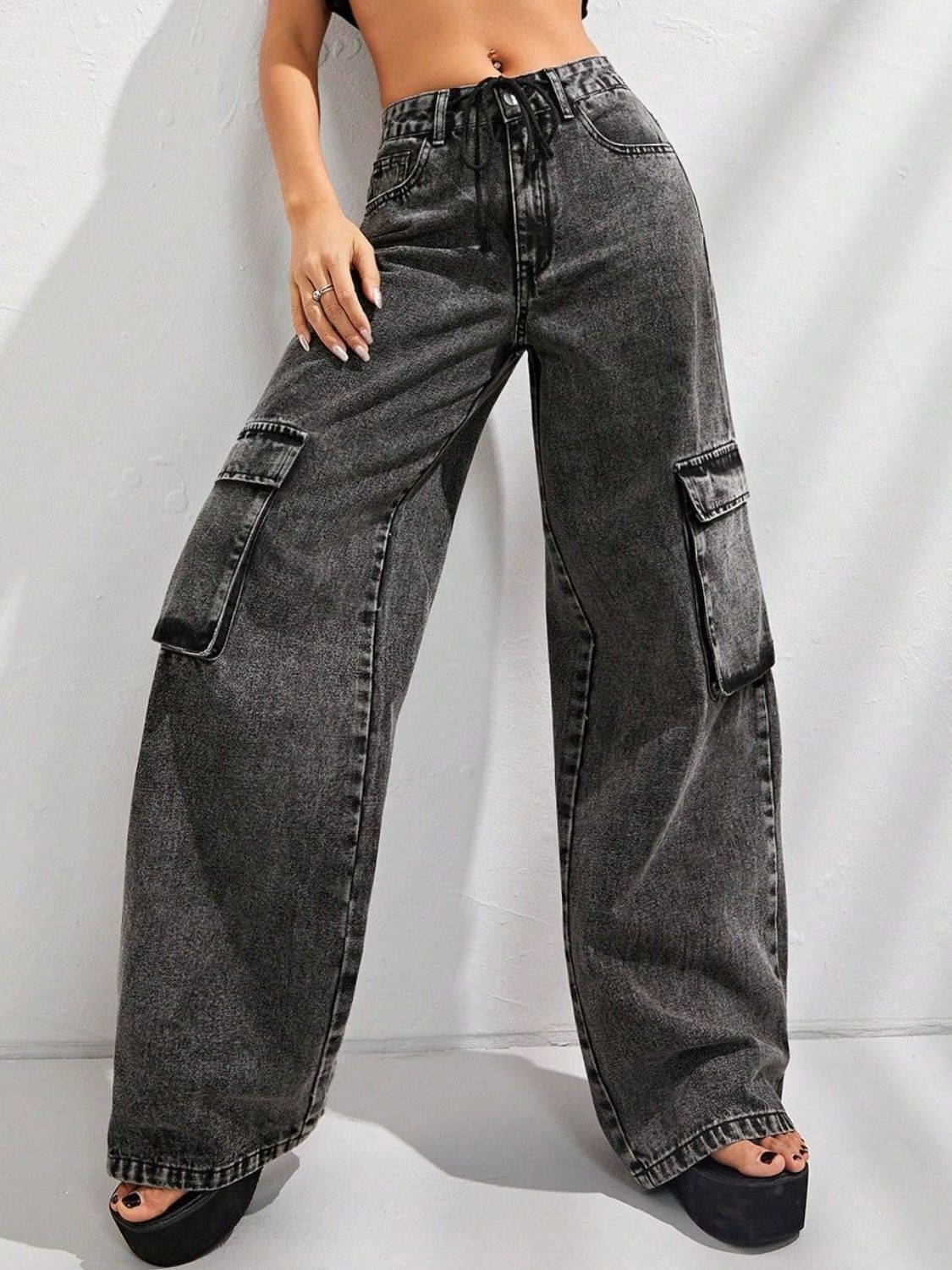 Wide Leg Jeans with Pockets